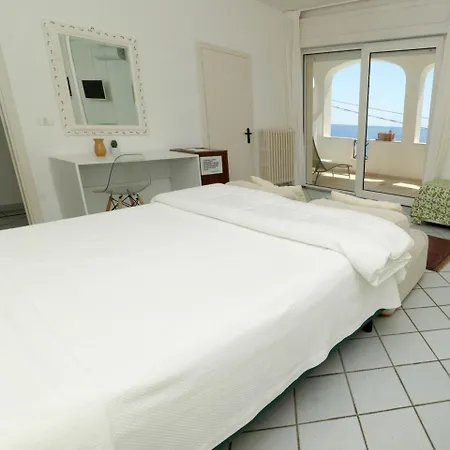 Hotel Il Vascello Marina Serra Exterior photo