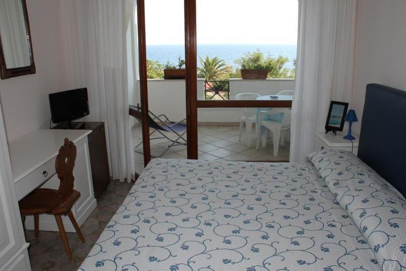 Il Vascello Hotel Marina Serra
