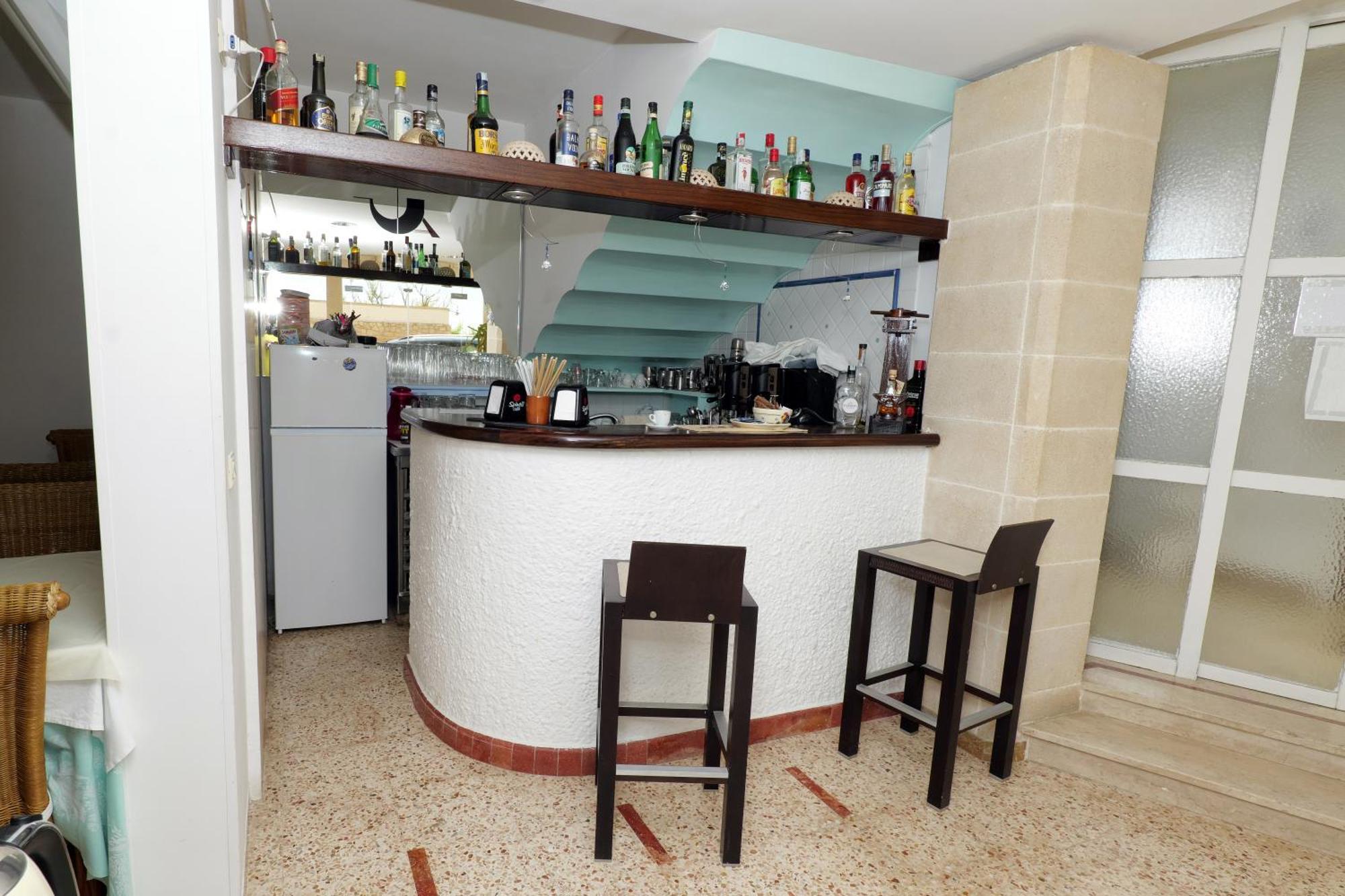 Il Vascello 3* Marina Serra